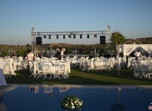 İzmir Lake ve Tiffany Sandalye Kiralama