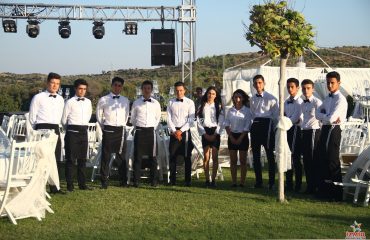 İzmir Düğün Organizasyonu Servis Elemanı