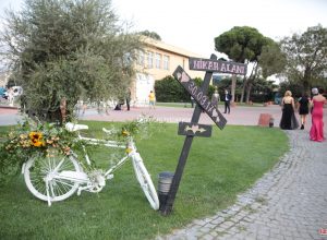 Yürüyüş Yolu Süsleme Yönlendirme Tabelası İzmir Organizasyon
