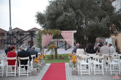 yuruyus yolu ve sandalye susleme dugun organizasyonu izmir organizasyon Yürüyüş Yolu ve Sandalye Süsleme İzmir Organizasyon